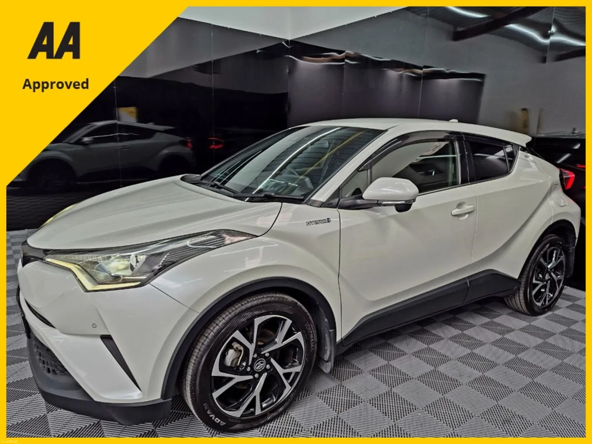 💥2017 Toyota CHR💥(6 Months Warranty+Hybrid) - Image 6