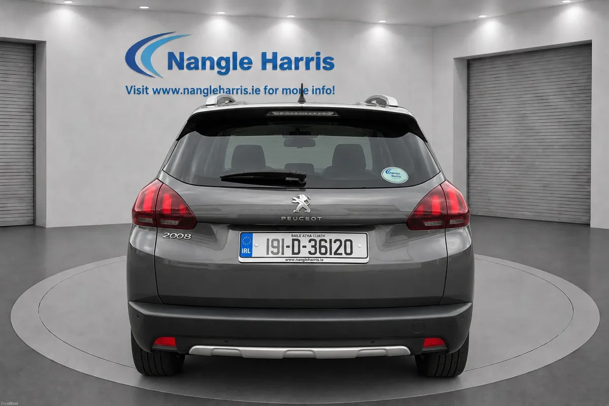 Peugeot 2008 1.5D. PAN ROOF - Image 4