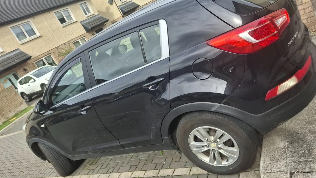 Kia Sportage 2011 - Image 5