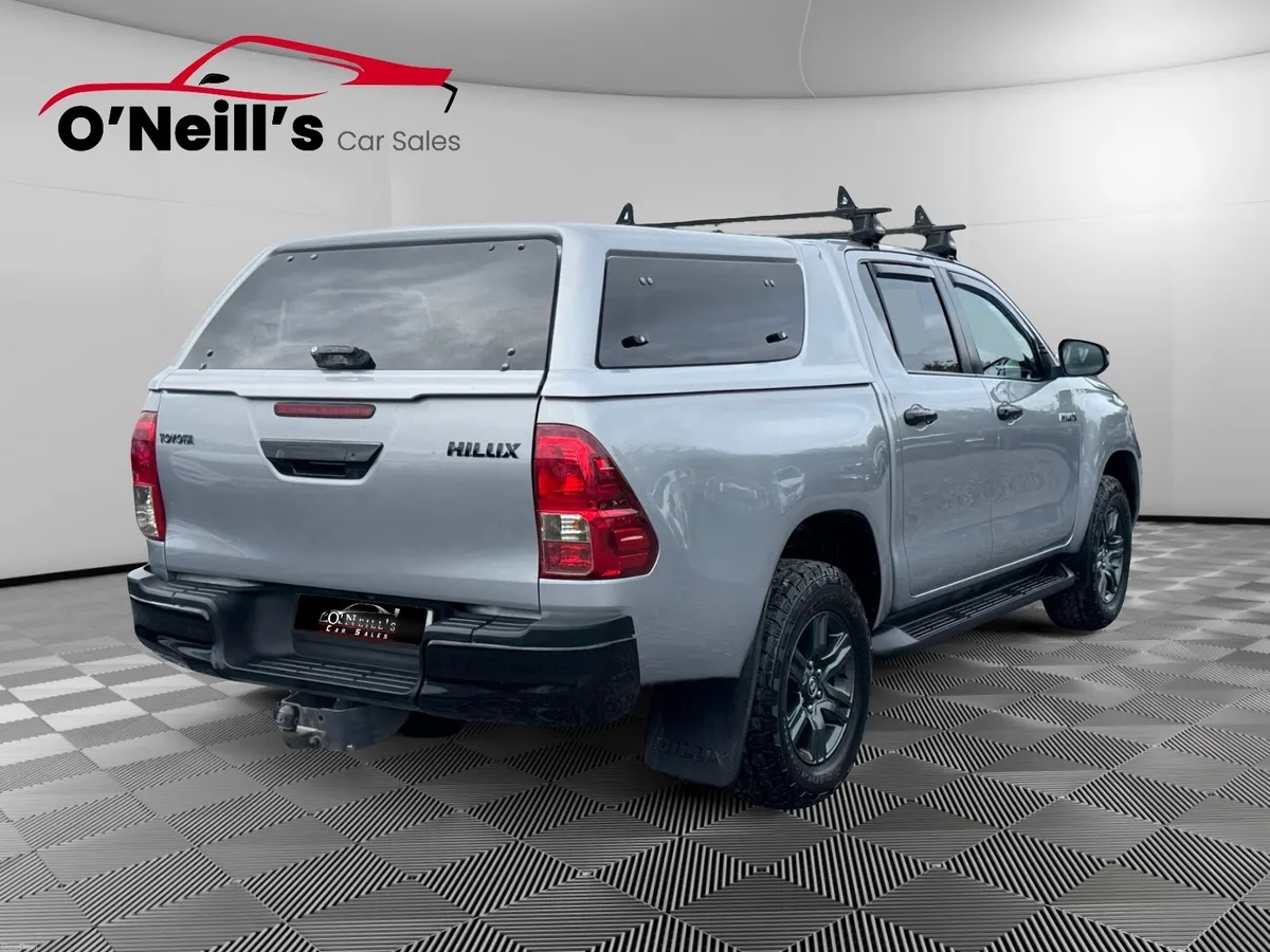 Toyota Hilux 2021 2.8 DOUBLE CAB sr5 No vat ! #472 - Image 6