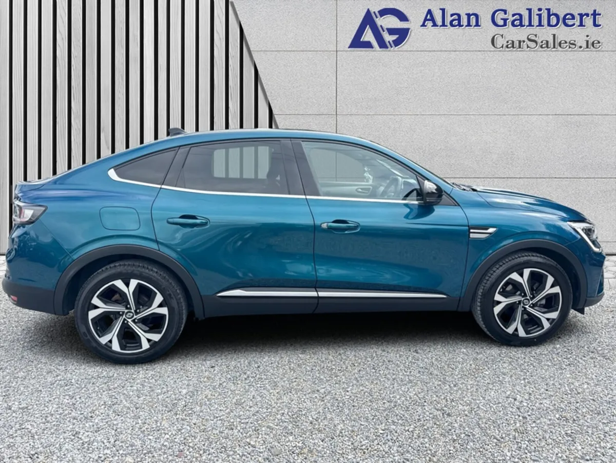 Renault Arkana TECHNO E-TECH 1.6 PETROL HYBRID AUT - Image 3