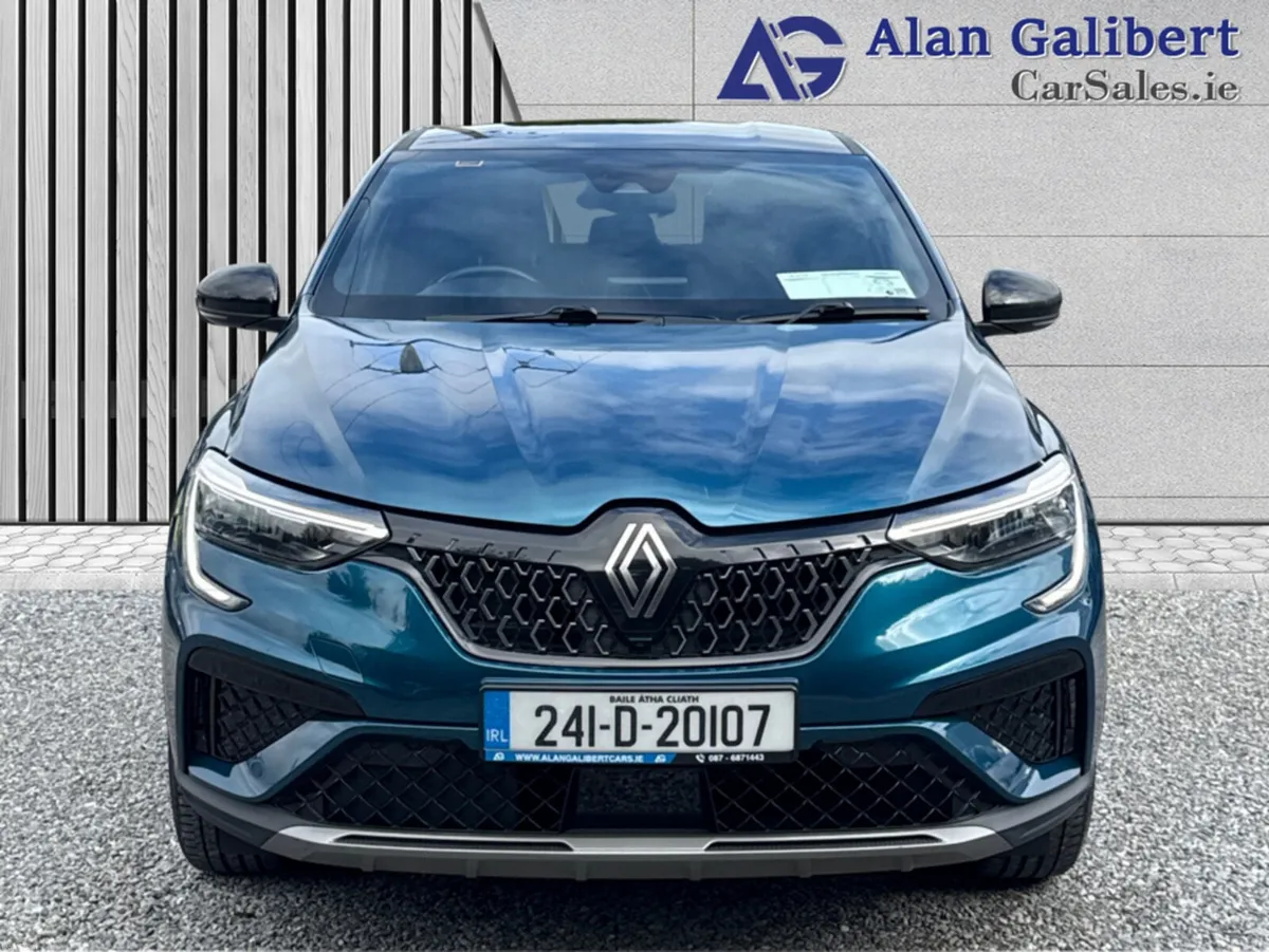 Renault Arkana TECHNO E-TECH 1.6 PETROL HYBRID AUT - Image 4