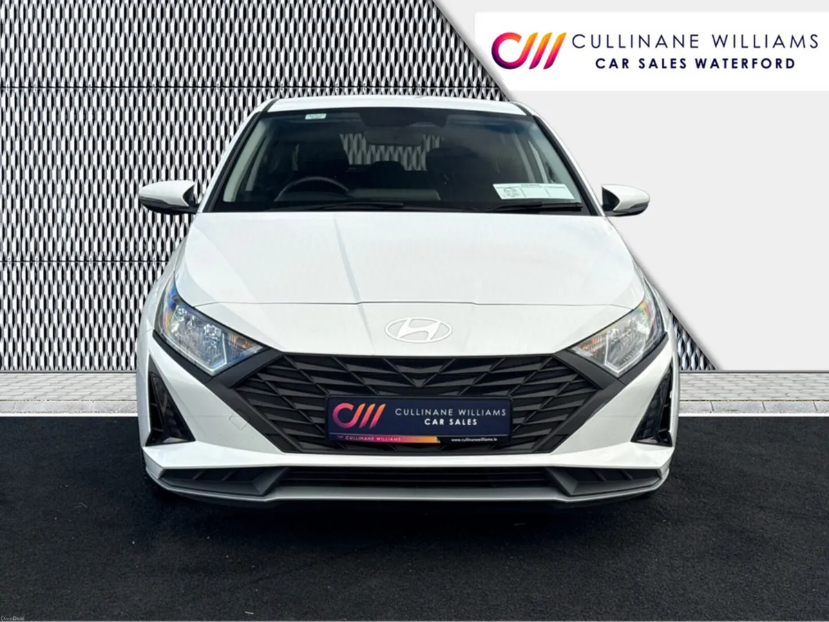 Hyundai i20 2025 DELUXE PLUS 1.2 PETROL €99PW WITH - Image 2