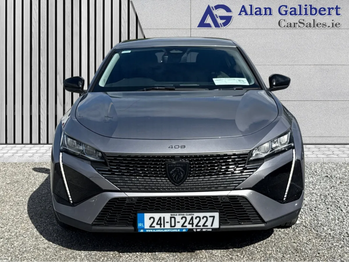 Peugeot 408 ALLURE 1.2 130 AUTOMATIC 6 - Image 4