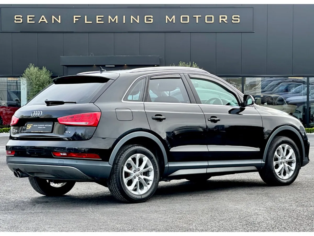 Audi Q3 2.0 TDI 120 SE 4DR - Image 3