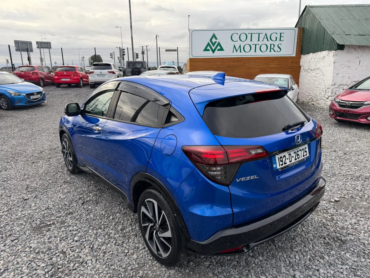 Honda Vezel RS - Image 3