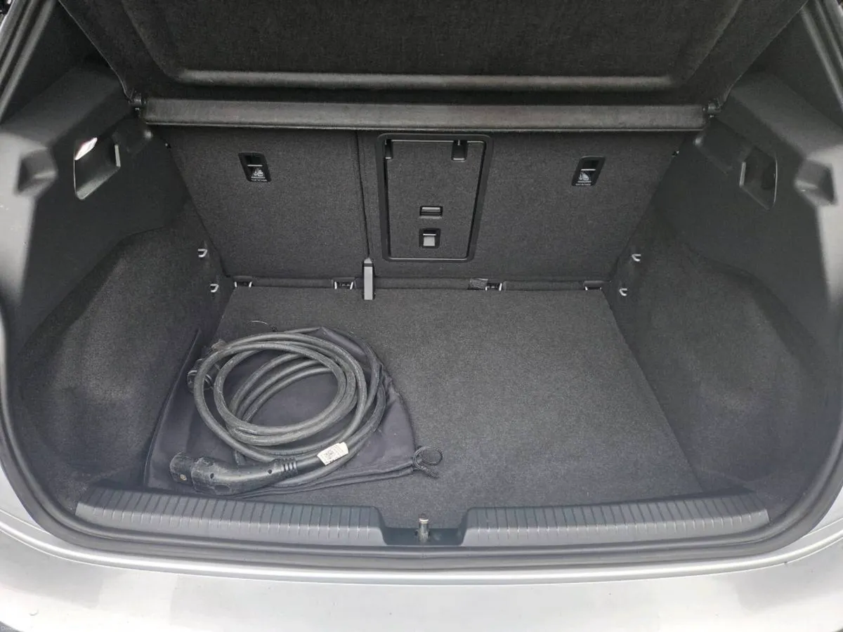 Volkswagon Id3 pro style - Image 5