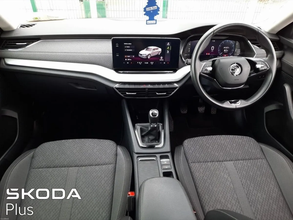 Skoda Octavia STYLE 2.0TDI 115HP - Image 2