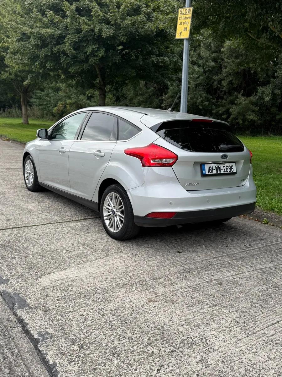 Ford Focus AUTO NCT 4/28 / 90k kms - Image 3