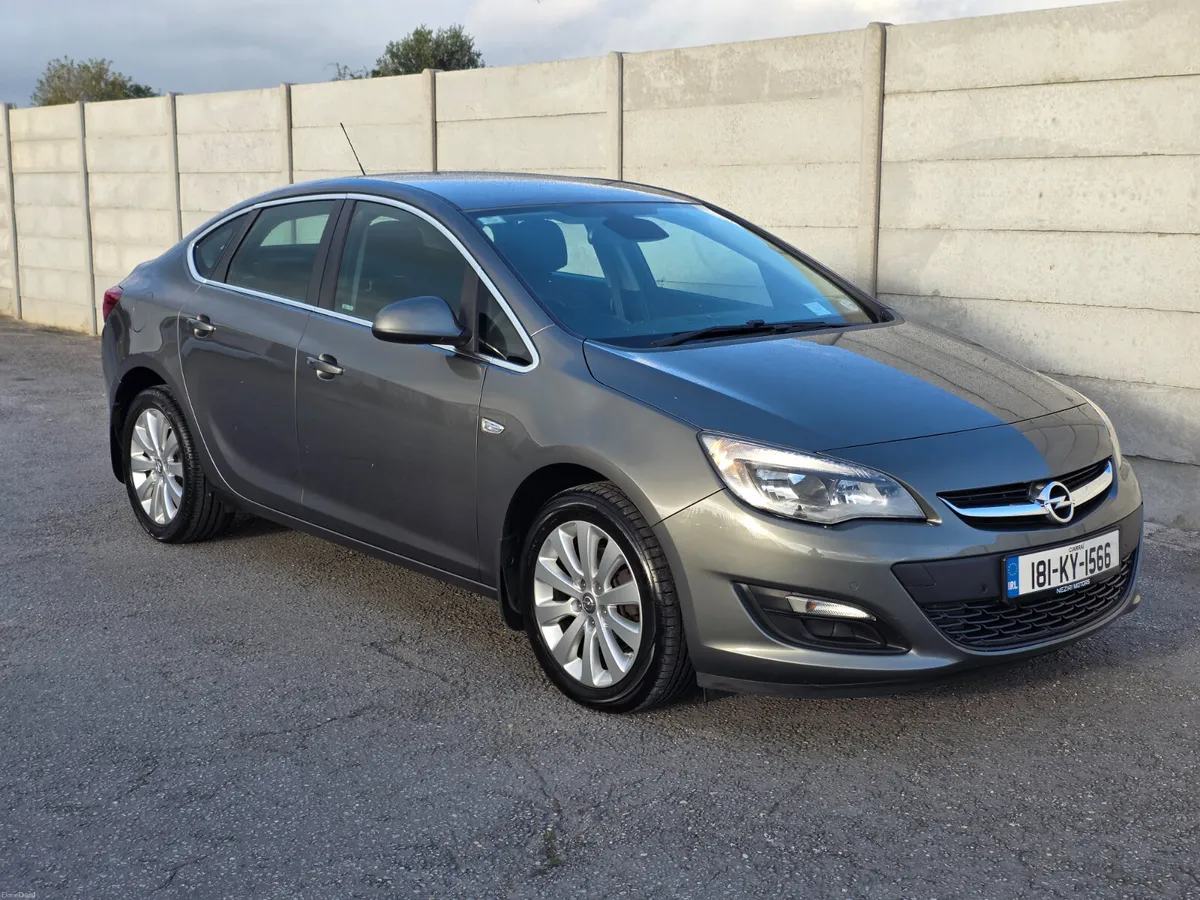Opel Astra 1.6CDTi NCT 02/28 TAX 06/27 - Image 3