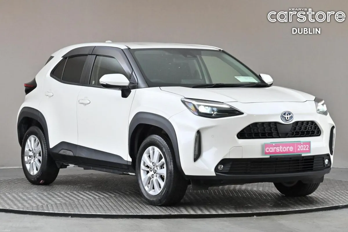 Toyota Yaris Cross 1.5 HYBRID **REVERSE CAM**PARK - Image 1