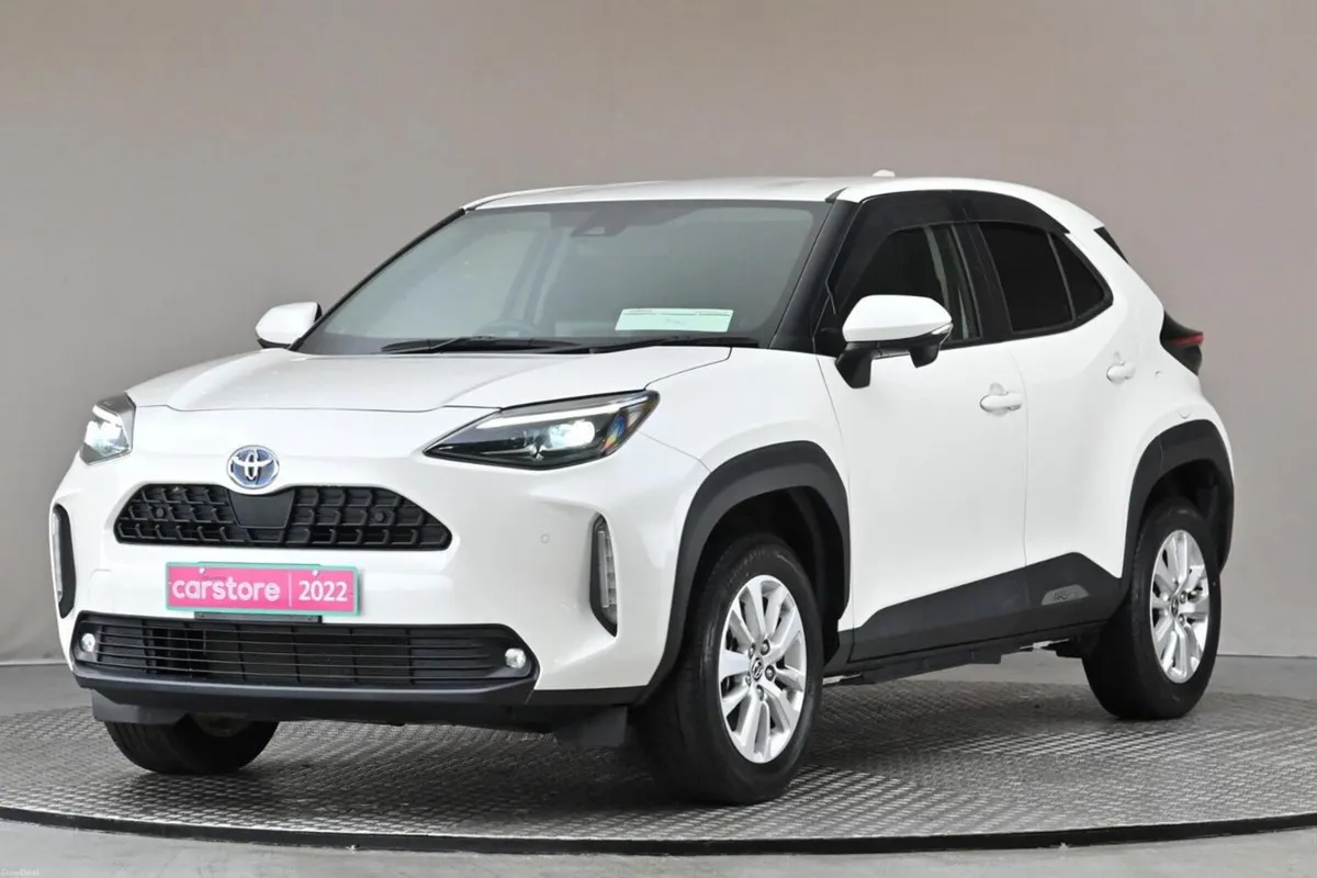 Toyota Yaris Cross 1.5 HYBRID **REVERSE CAM**PARK - Image 3