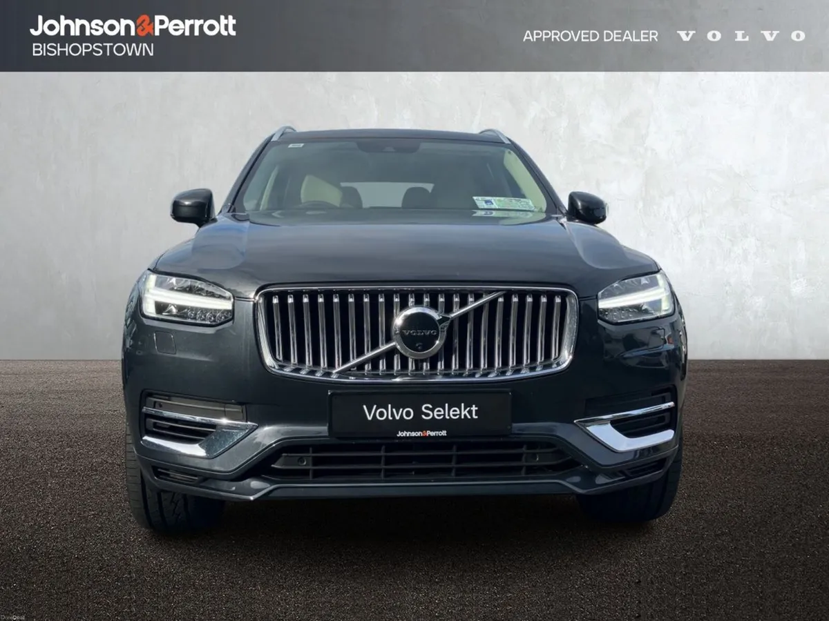 Volvo XC90 PHEV T8 (390hp) Inscription AWD - Image 4