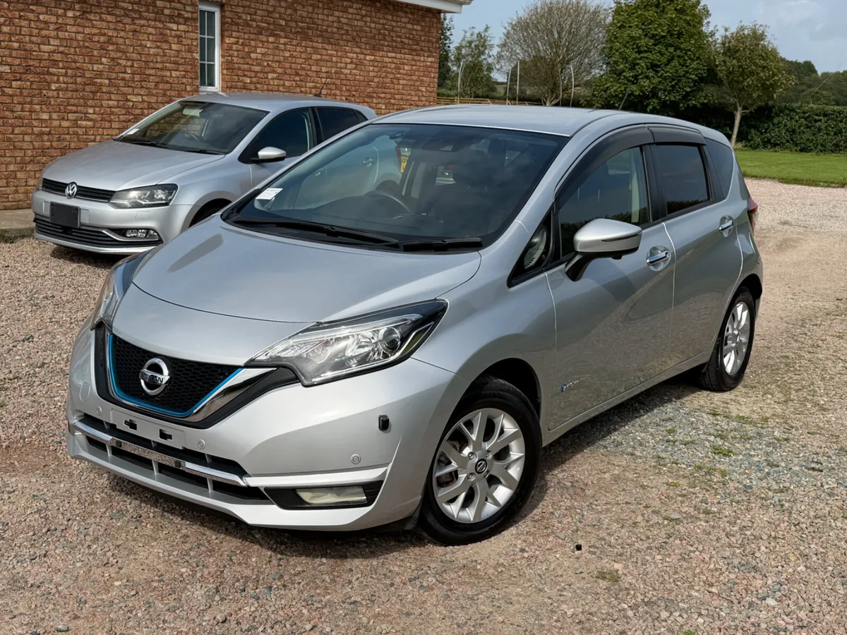211 Nissan Note E-power Medalist - Image 2