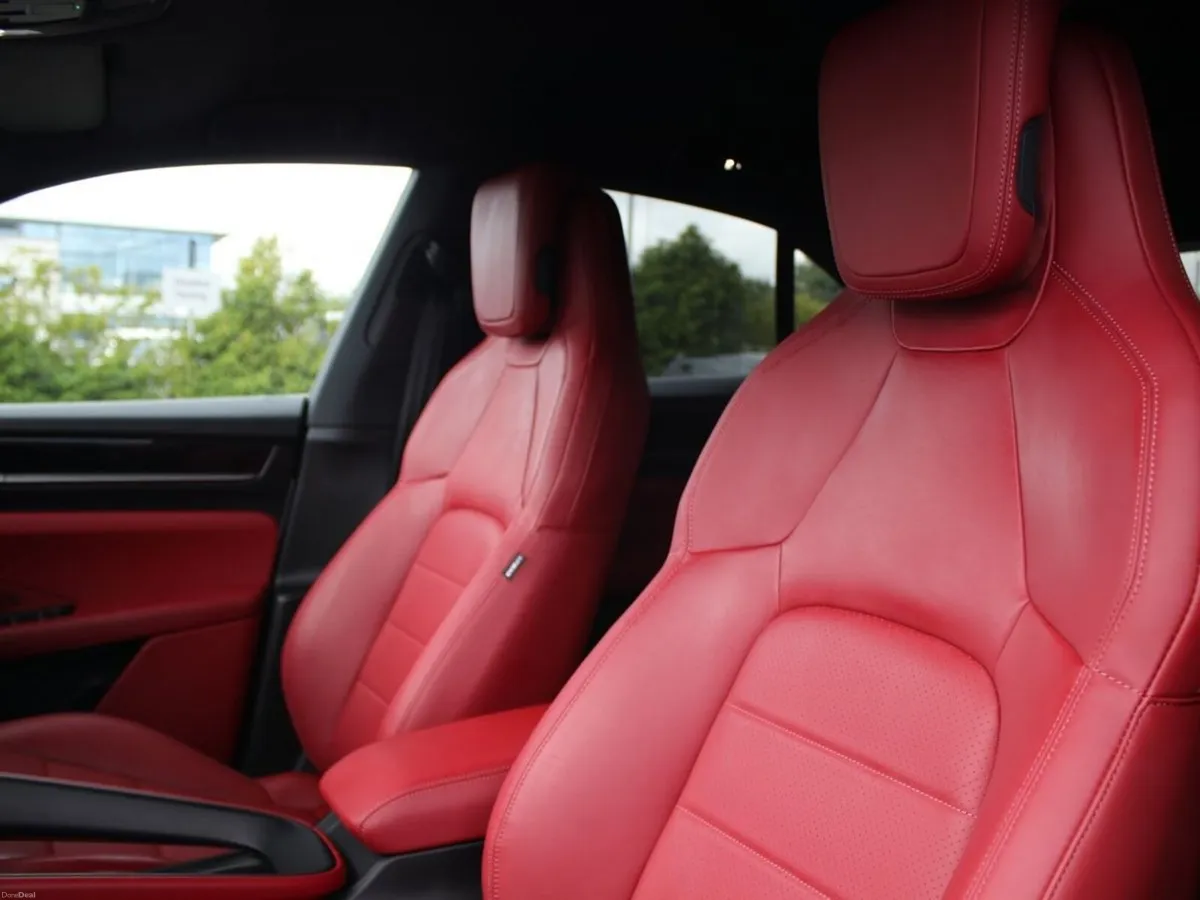 Porsche Macan Electric - Image 5