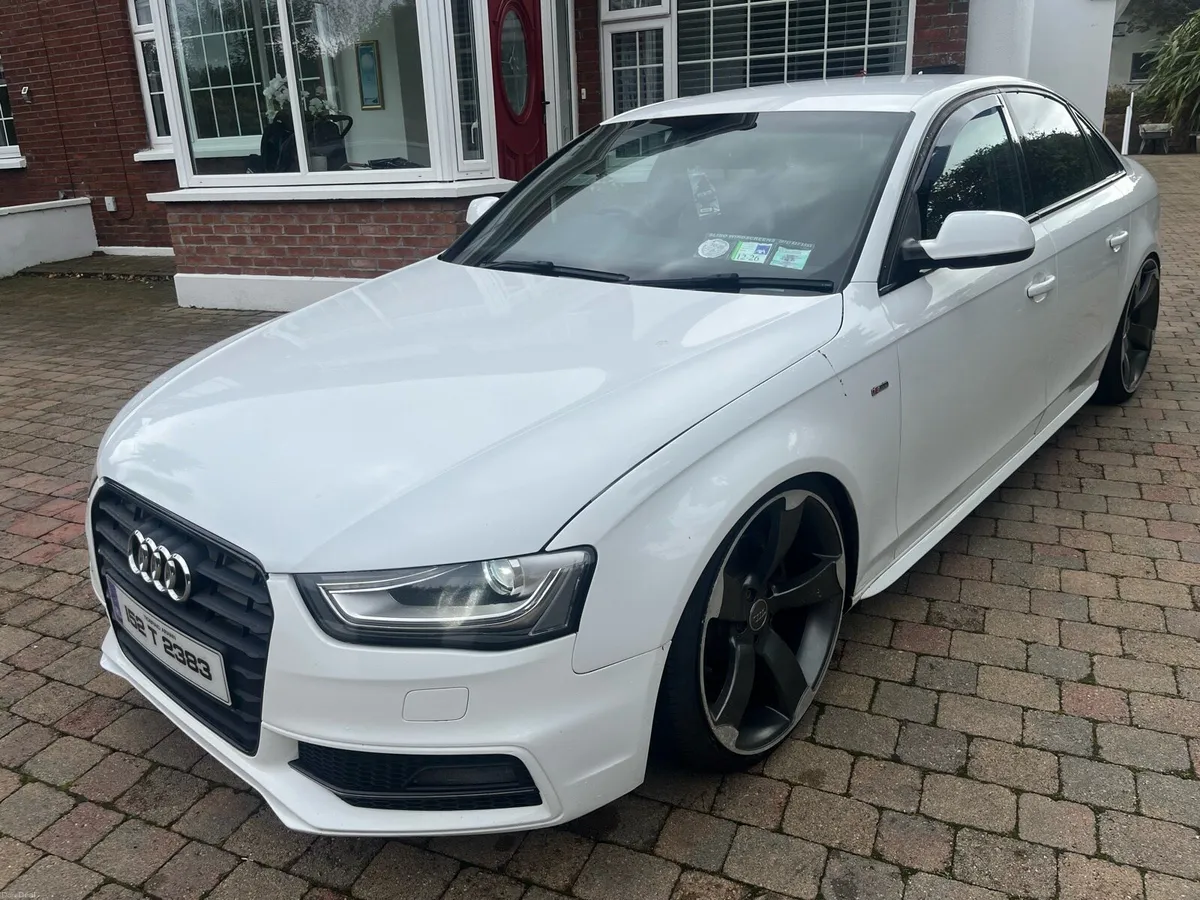 Mint 152 Audi A4 S-Line NCT 1/27 - Image 3