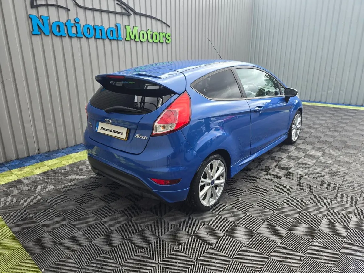 2013 Ford Fiesta ZETEC-S 1.0 PETROL - Image 2