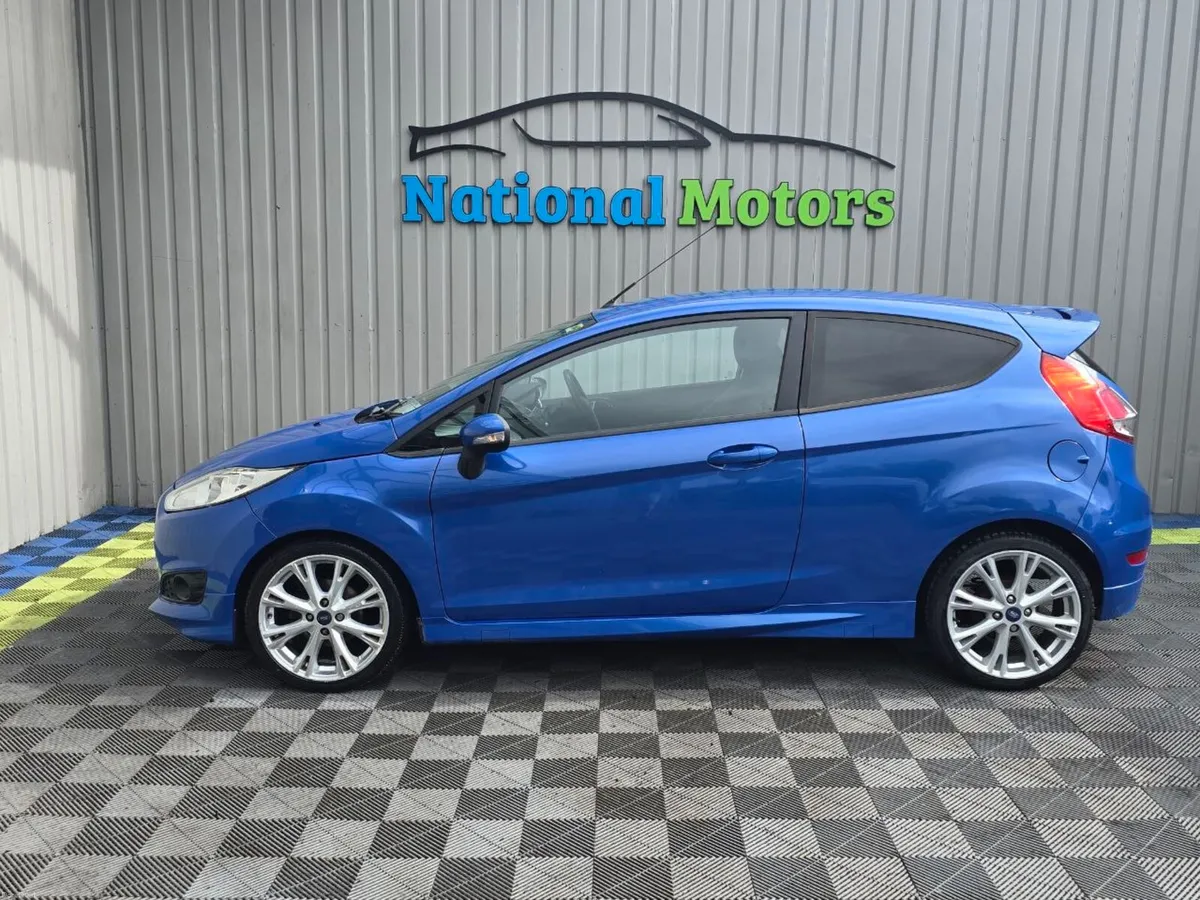 2013 Ford Fiesta ZETEC-S 1.0 PETROL - Image 6
