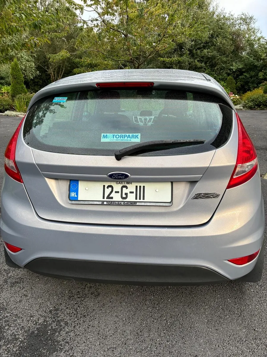 Ford Fiesta 2012 - Image 2