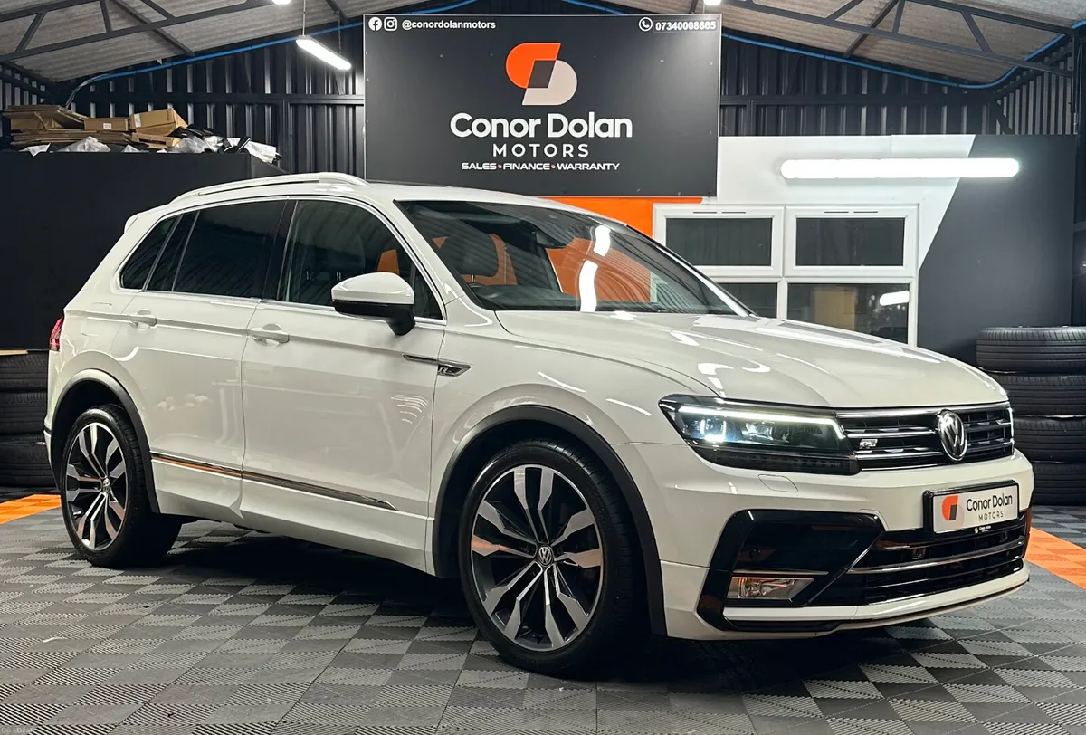 Volkswagen Tiguan R Line 4Motion - Image 5