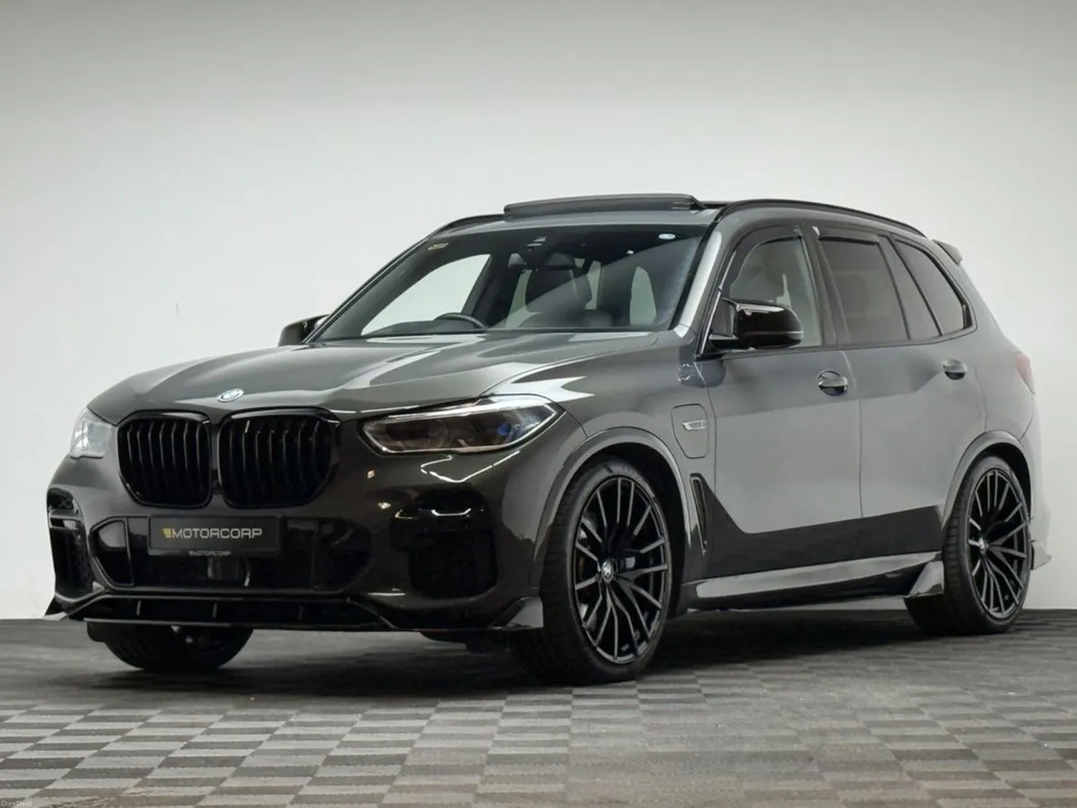 BMW X5 45E M SPORT XDRIVE *HUGE SPEC* - Image 3