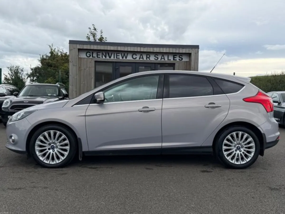 Ford Focus 2.0TD Titanium - - Image 4