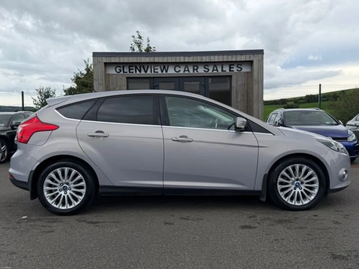 Ford Focus 2.0TD Titanium - - Image 5