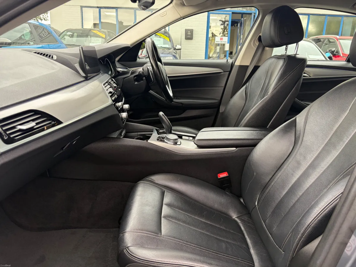 2018 BMW 530e iPERFORMANCE | 252BHP | PLUG-IN HYBR - Image 4