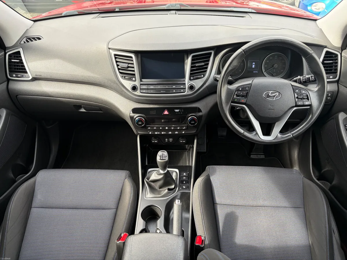 2017 HYUNDAI TUSCON 1.7d EXECUTIVE - Image 2