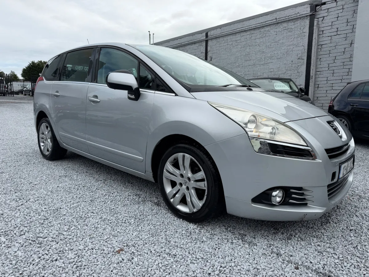 *NEW NCT* 2012 Peugeot 5008 1.6 HDI Active 7 Seat - Image 1
