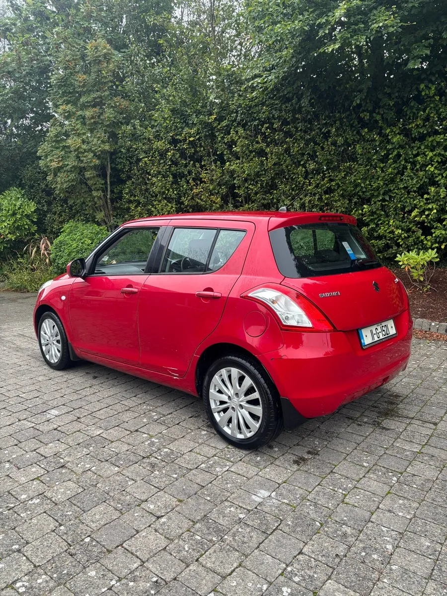 2011 Suzuki Swift - Image 4