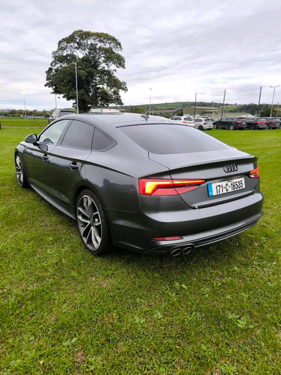 Audi A5 Black Edition - Image 4