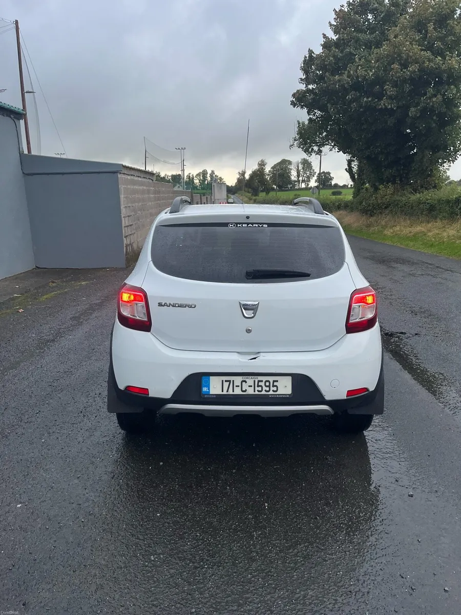 2017 Dacia sandero stepway tax and test - Image 6