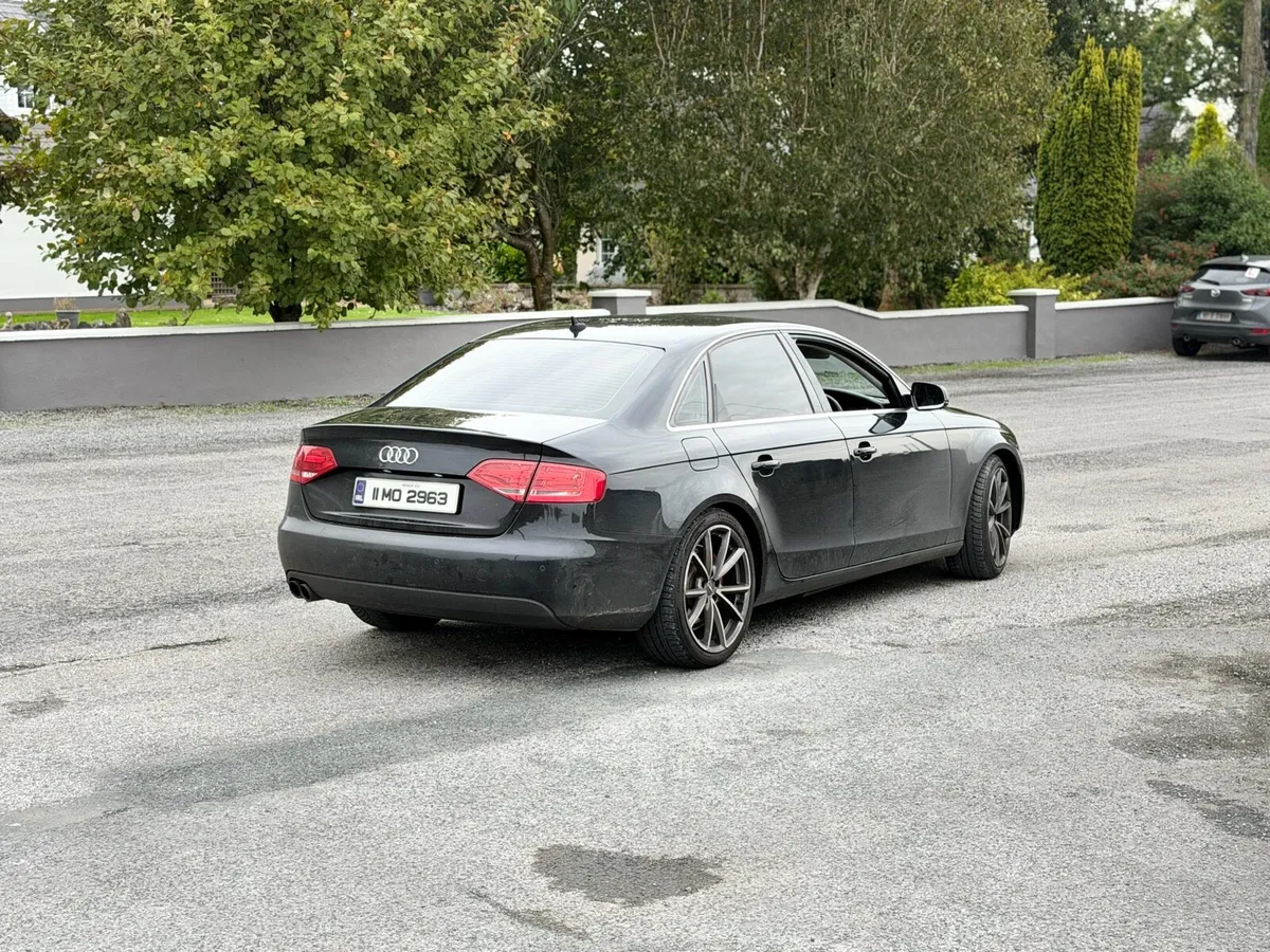 Audi a4 2011 - Image 6