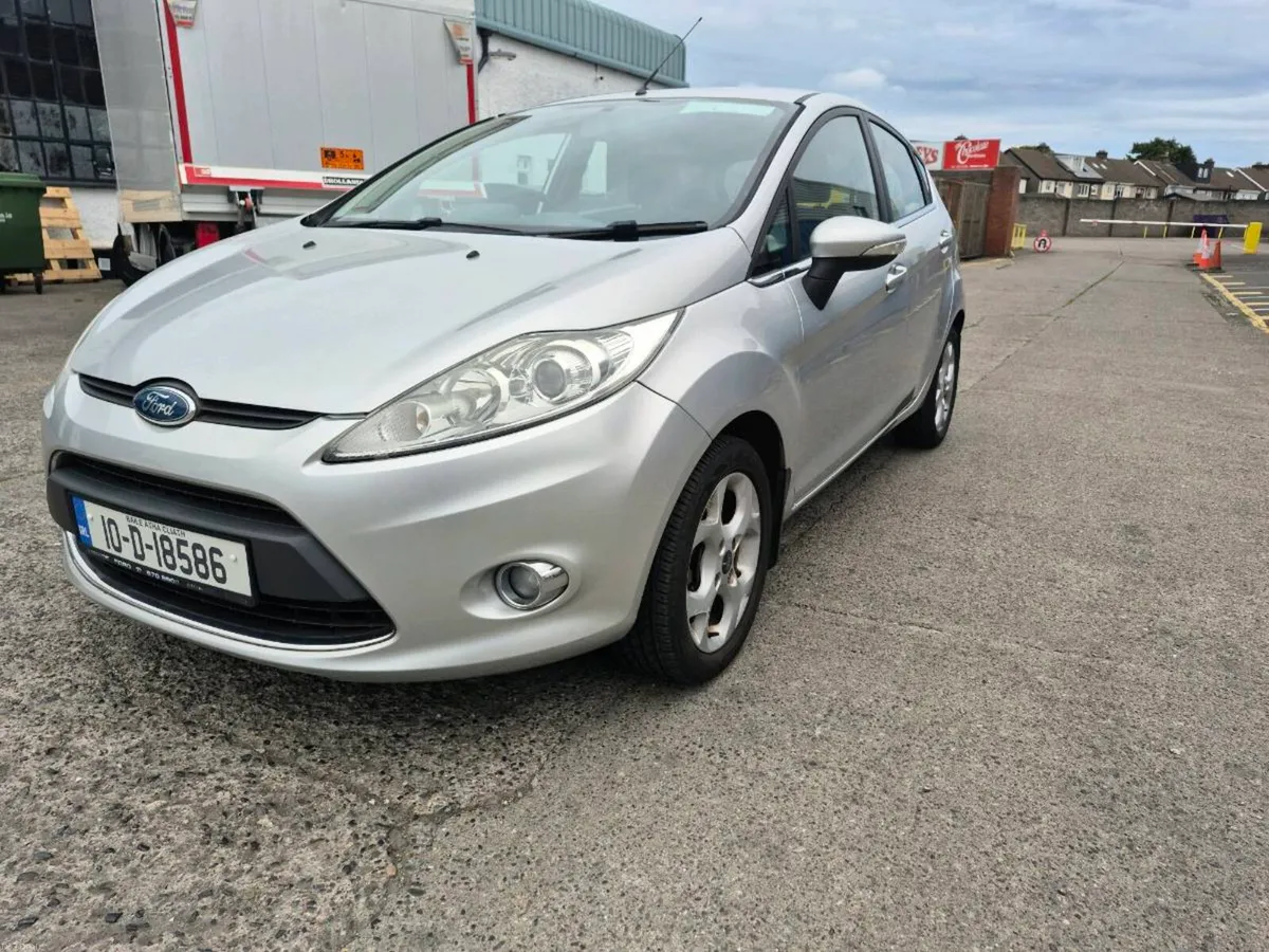 Ford fiesta - Image 2
