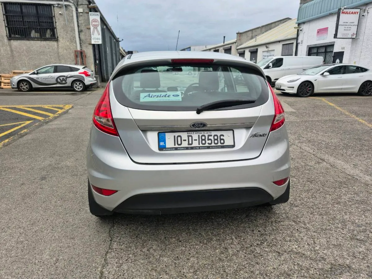 Ford fiesta - Image 4