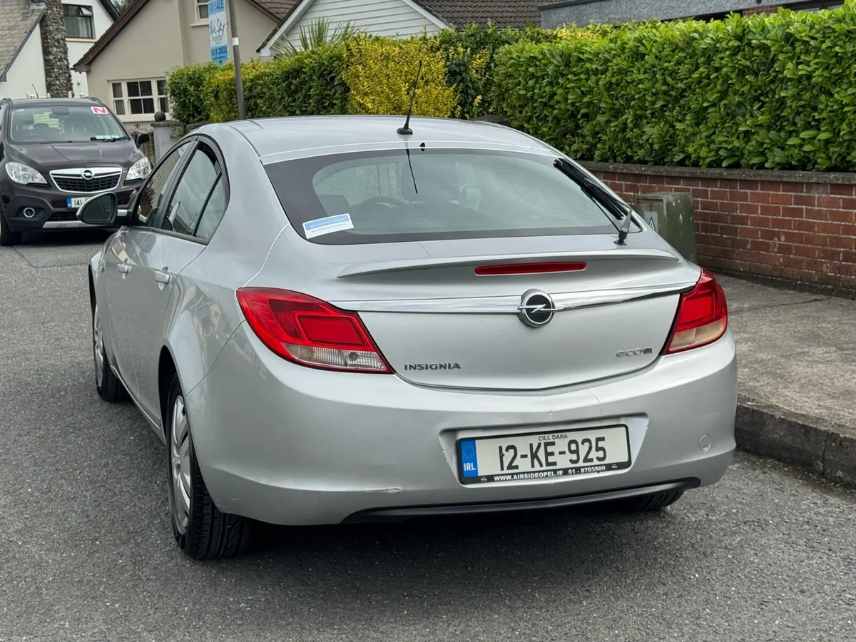2012 Opel Insignia NCT 02-2027 TAX 04-2027 low km - Image 1