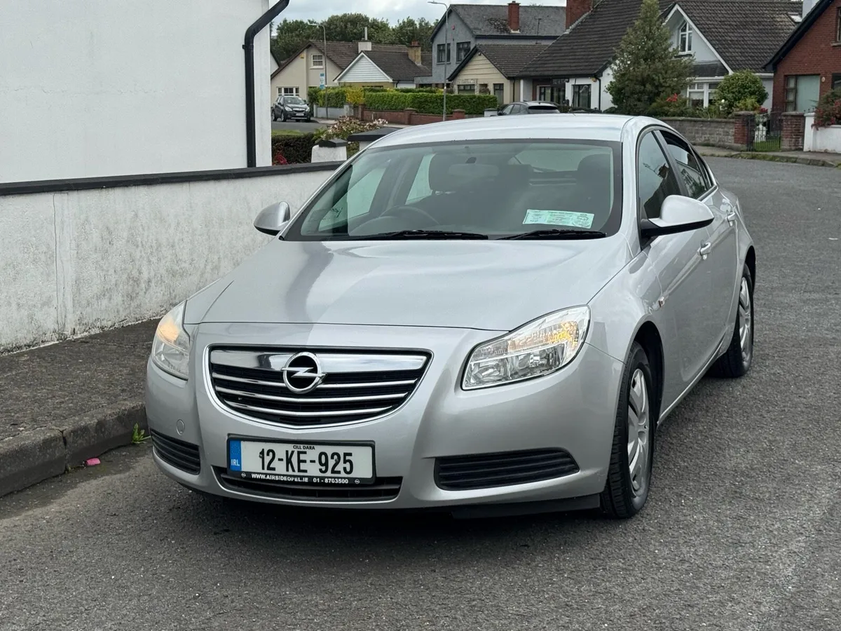 2012 Opel Insignia NCT 02-2027 TAX 04-2027 low km - Image 2