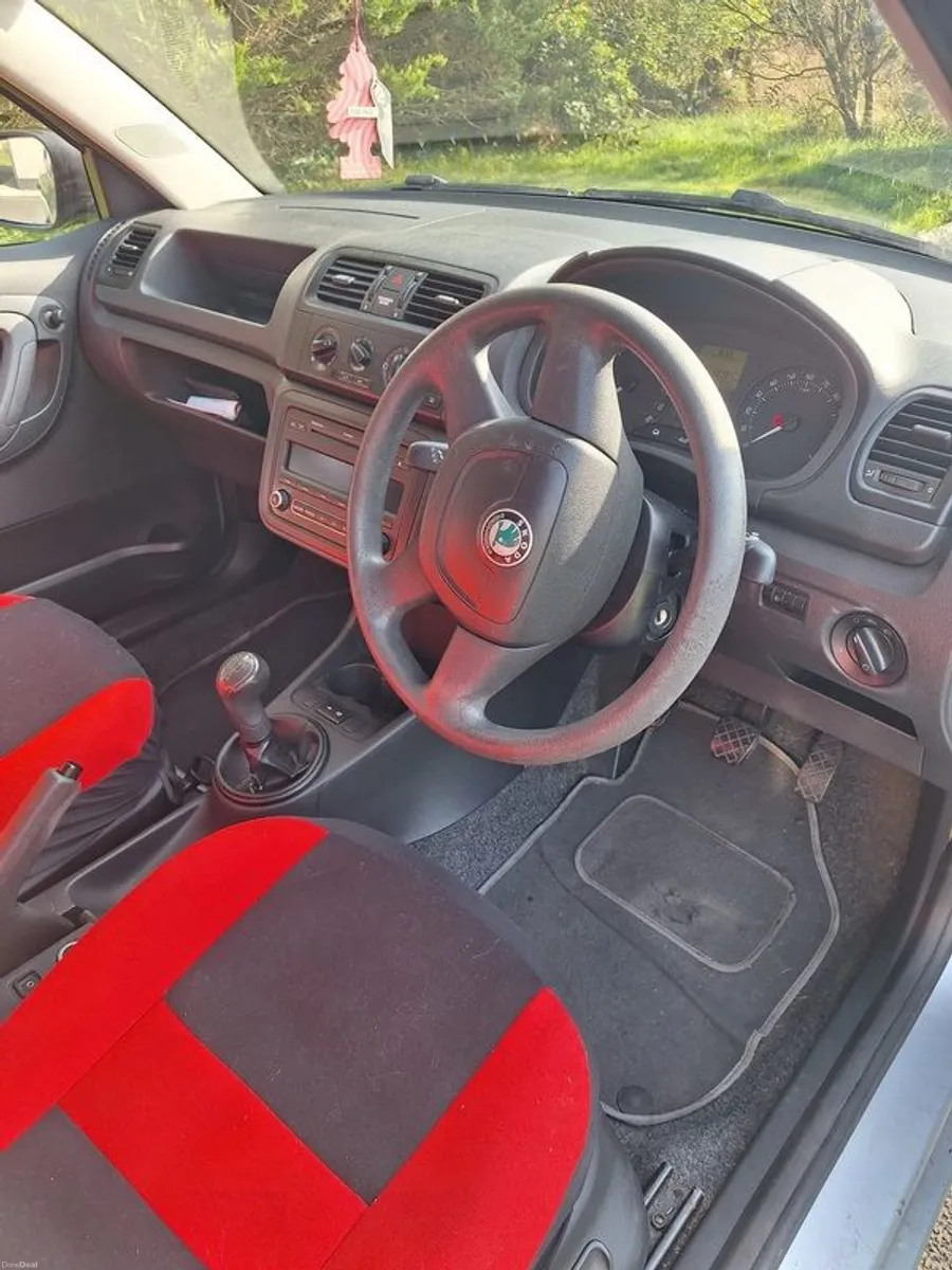 2010 Skoda Fabia - Image 5