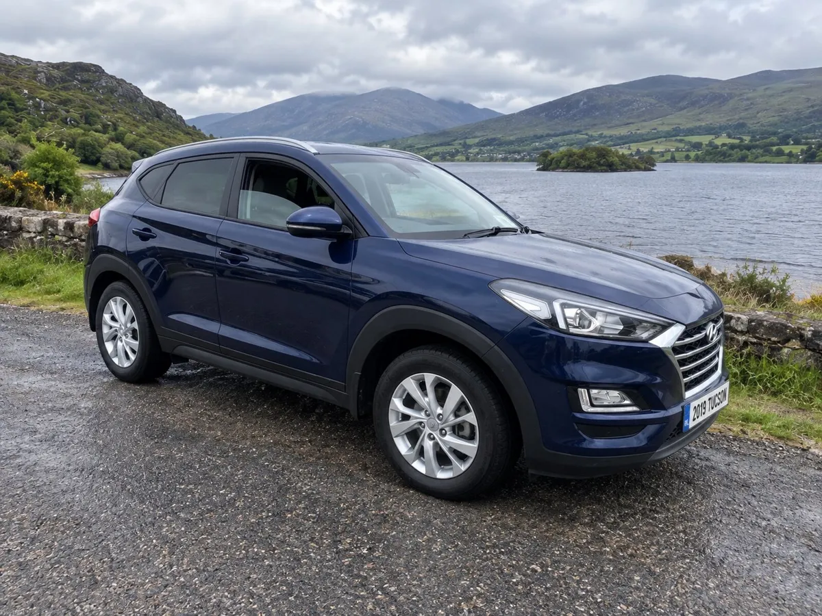 191 Hyundai Tucson ( Excellent Condition) - Image 4