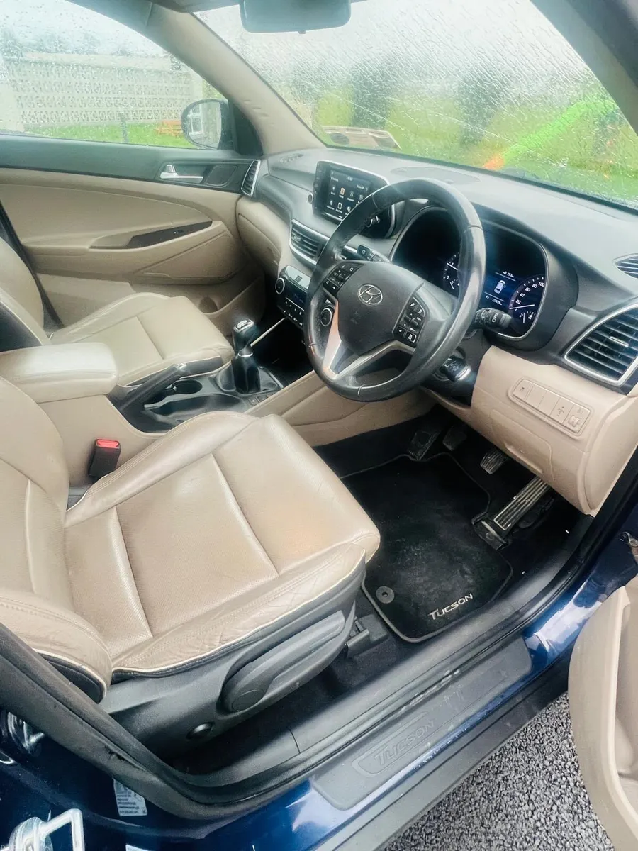 191 Hyundai Tucson ( Excellent Condition) - Image 6