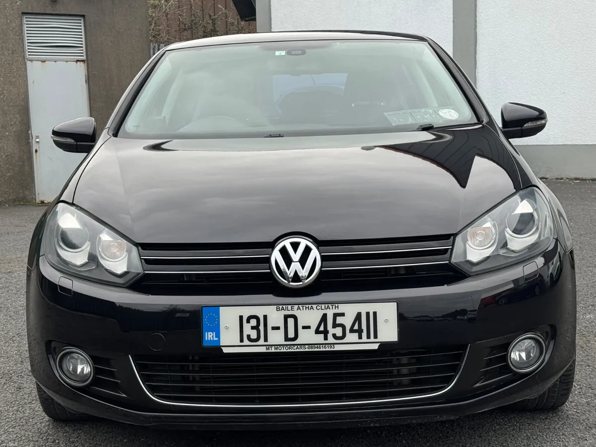Volkswagen Golf 2013 Automatic 1.4 Petrol low km - Image 3