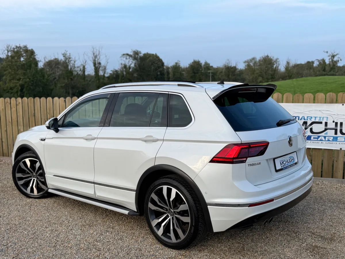 2018 Volkswagen Tiguan R Line 4M Automatic - Image 2