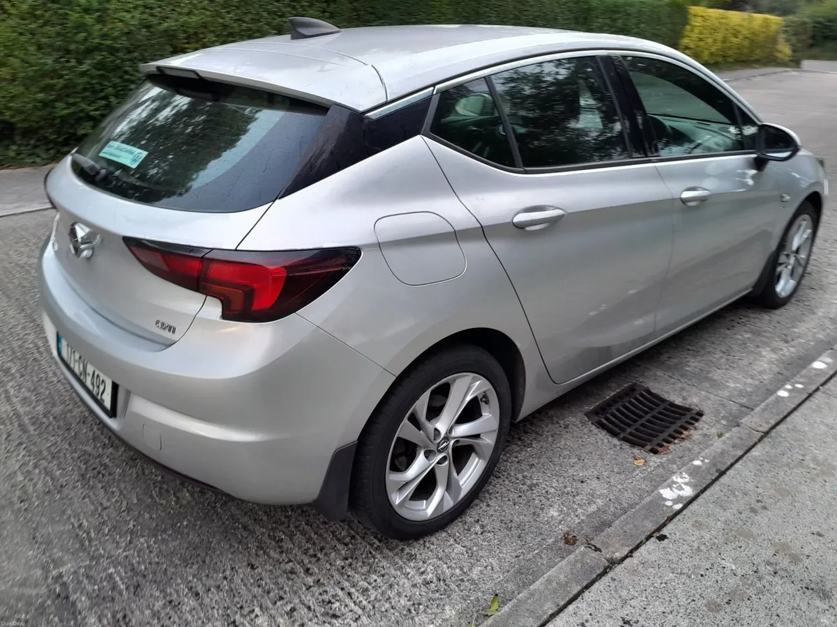 2017 Opel Astra 1,6 nct 01/27 tax 01/27 - Image 6