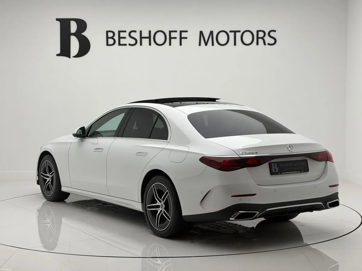 Mercedes-Benz E-Class 300e AMG LINE PREMIUM=PAN RO - Image 3