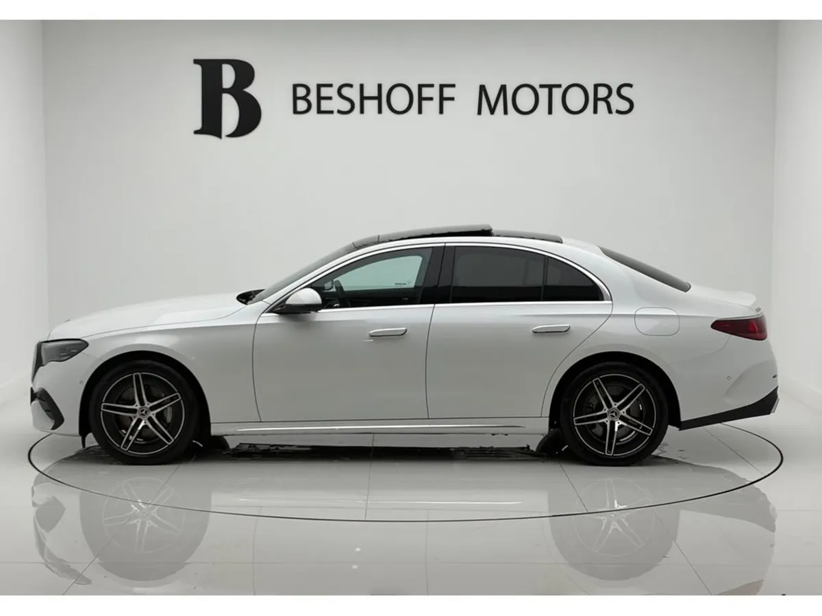 Mercedes-Benz E-Class 300e AMG LINE PREMIUM=PAN RO - Image 2