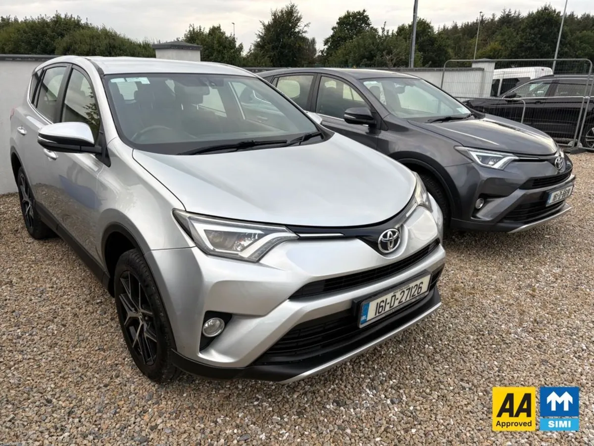 Toyota RAV4 2.0 D 143 Luna Sport - Image 1