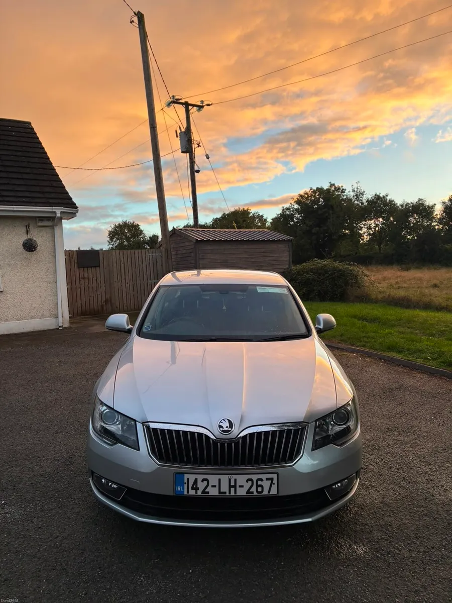 Skoda Superb - Image 5