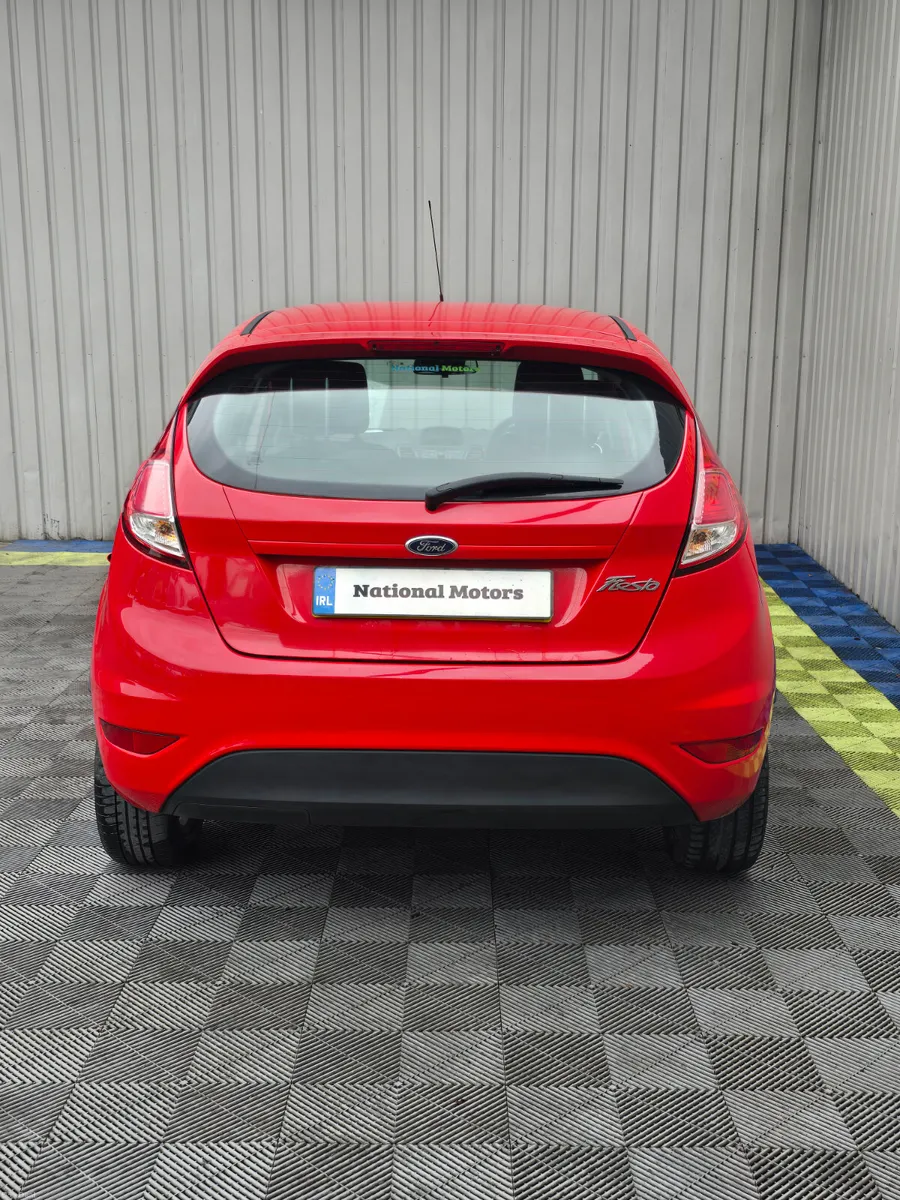 2014 Ford Fiesta ZETEC 1.2 PETROL - Image 5