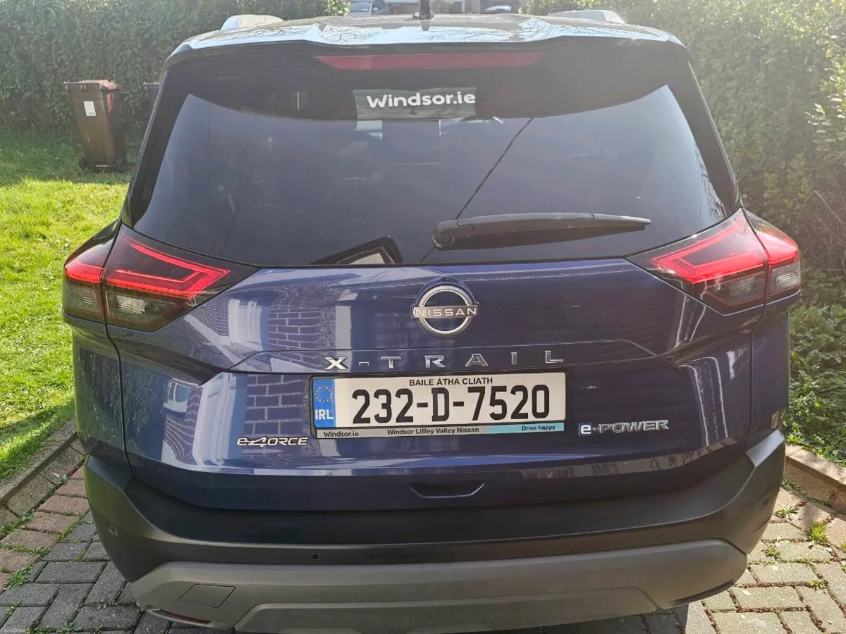 Car - Image 2